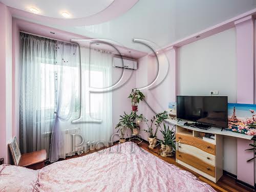 квартира по адресу Івана Дяченка ул., 20В
