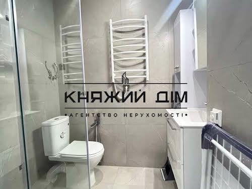 квартира за адресою Дніпровська набережна вул., 17В