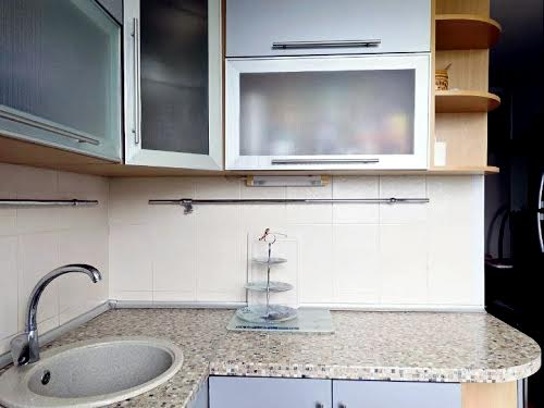 квартира за адресою Перемоги просп., 61