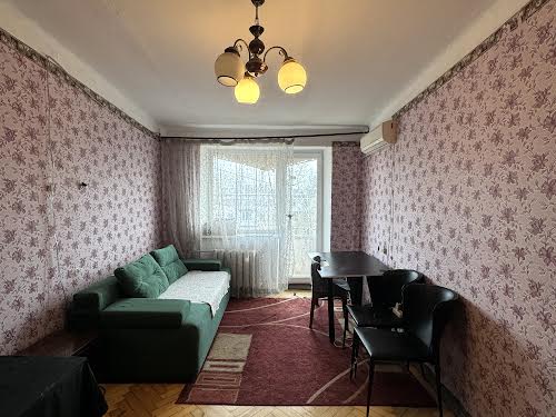 квартира по адресу Космонавтов ул., 10