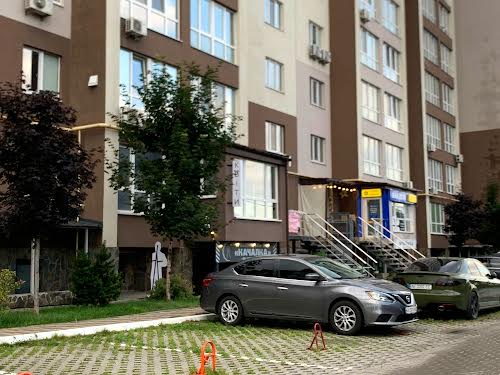 квартира за адресою Леоніда Каденюка вул., 18