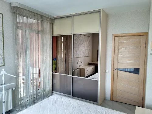 квартира за адресою Регенераторна вул., 4 к5