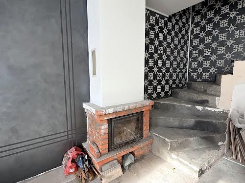 будинок за адресою с. Гора, Басейна