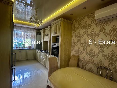 квартира за адресою Переяславська вул., 23 к1