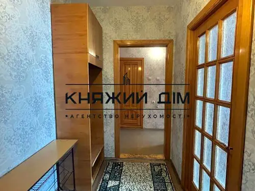 квартира за адресою Ревуцького вул., 18-А