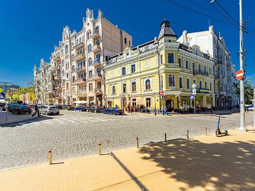 квартира за адресою Андріївський узвіз, 2-Б