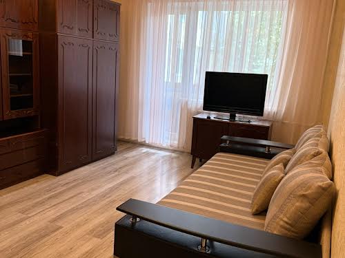 квартира за адресою Академіка Корольова вул., 8
