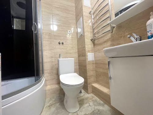 квартира за адресою Миколи Бажана просп., 5-Б