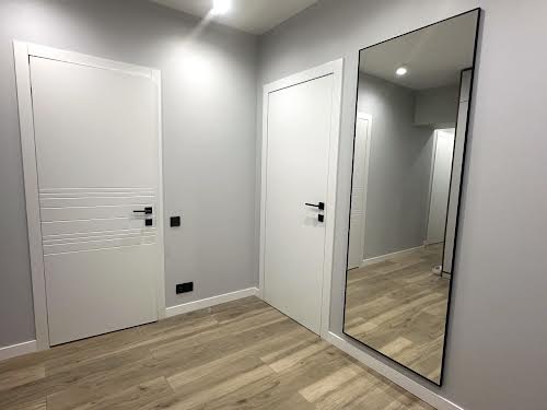квартира за адресою Боголюбова вул., 18