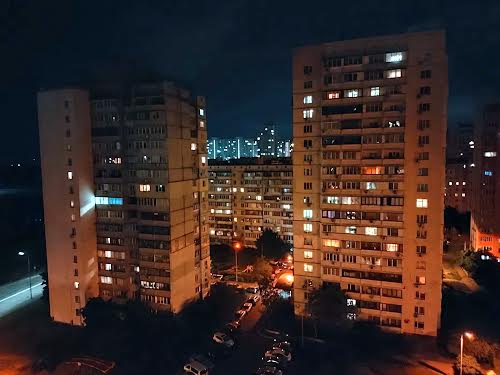 квартира за адресою Лариси Руденко вул., 10-Г