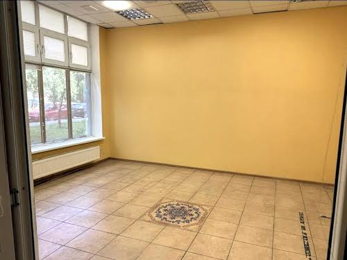 комерційна за адресою Васильченка вул., 3