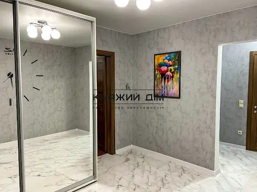квартира за адресою Ревуцького вул., 54