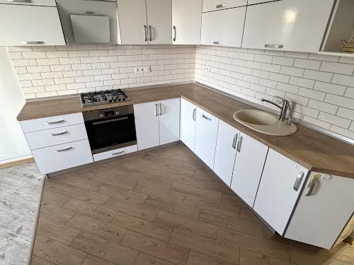 квартира за адресою Перемоги просп., 53б