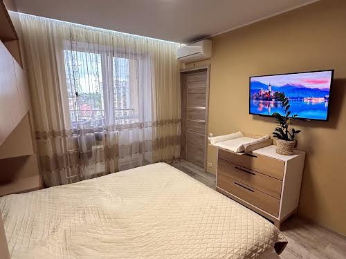 квартира за адресою с. Чайки, Валерія Лобановського вул., 28