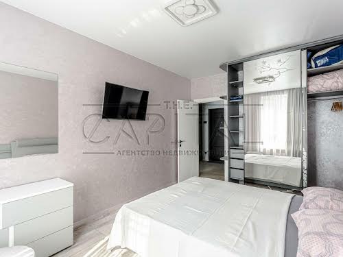 квартира по адресу вул. Осокорська, 2а