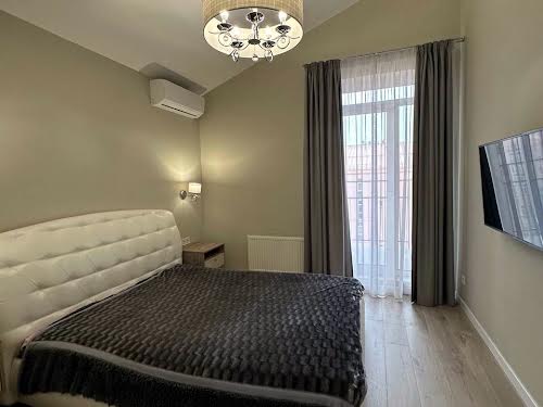 квартира за адресою Регенераторна вул., 4