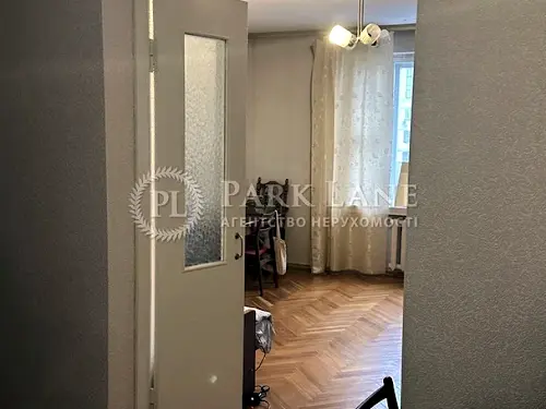 квартира за адресою Старонаводницька вул., 6
