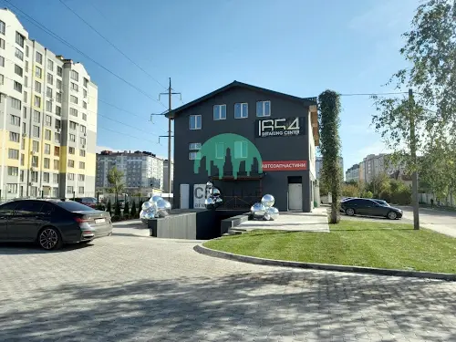 комерційна за адресою Виноградна вул., 1
