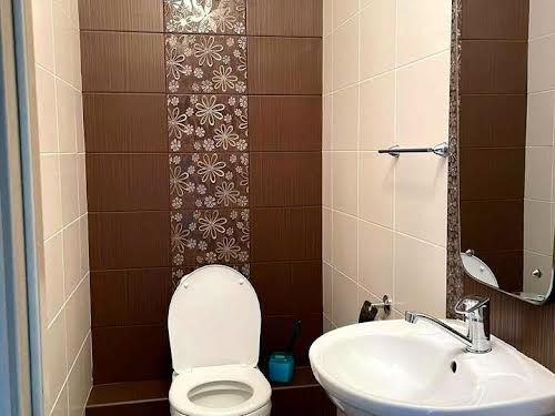 квартира за адресою Регенераторна вул., 4