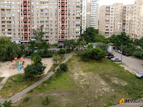квартира за адресою Оноре де Бальзака вул., 84