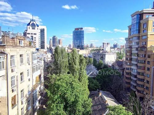 квартира за адресою Дарвіна вул., 4