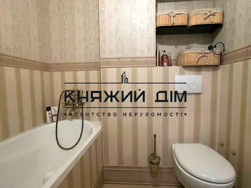 квартира за адресою Антоновича вул. (Горького), 8