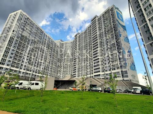 квартира по адресу Ревуцкого ул., 40-Г