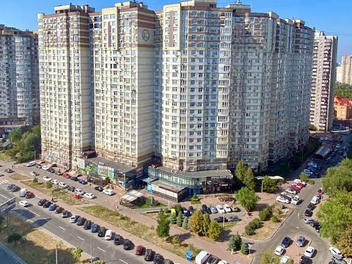 квартира за адресою Анни Ахматової вул., 31