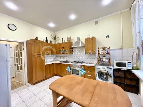 квартира за адресою Олександра Кониського вул., 35-А