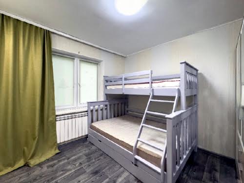 квартира по адресу Героев Днепра ул., 42-А