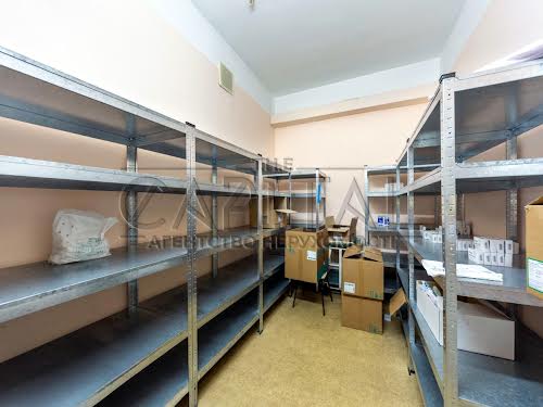 комерційна за адресою Романа Ратушного вул. (Волгоградська), 3