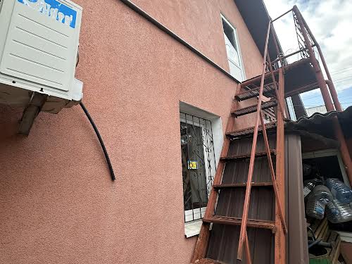 будинок за адресою Металургів вул., 25