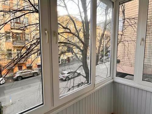 квартира за адресою Мала Житомирська вул., 10