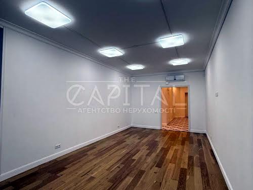 квартира по адресу Кловский спуск, 7a
