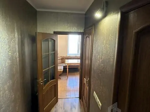 квартира за адресою Рональда Рейгана вул., 46