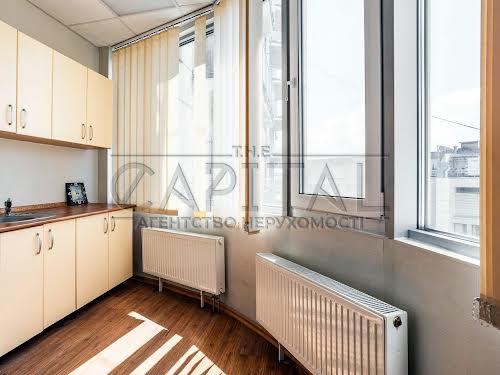 комерційна за адресою Київ, Тараса Шевченка бульв., 33