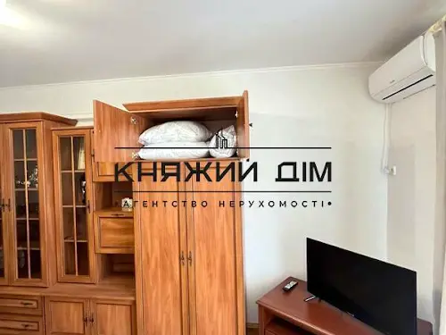 квартира за адресою Драгоманова вул., 44-А