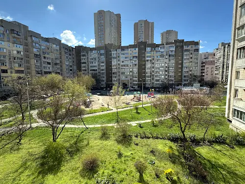 квартира за адресою Драгоманова вул., 22