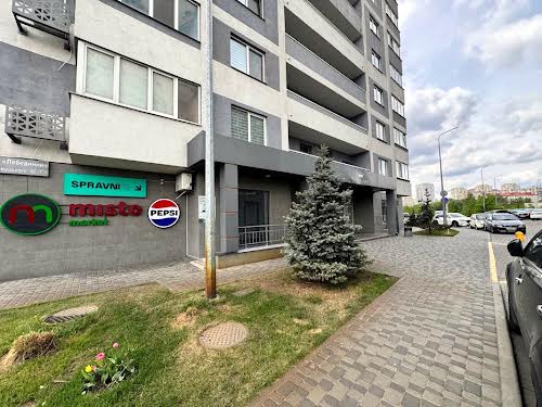 квартира по адресу Ревуцкого ул., 40-Г