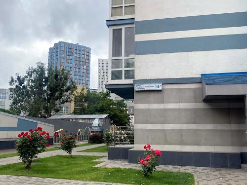квартира за адресою Патріарха Мстислава Скрипника вул., 48-А