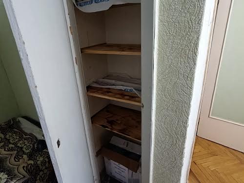 квартира по адресу Докучаевская ул., 16