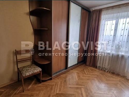 квартира по адресу Карела Чапека ул. (Юліуса Фучика), 15