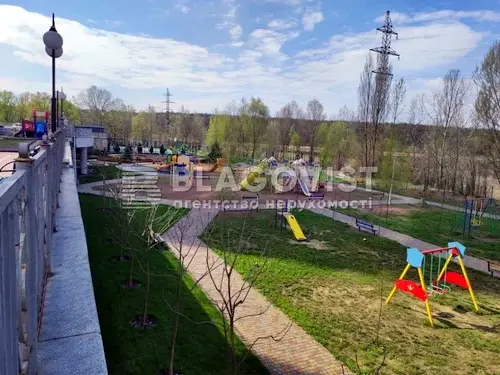 квартира по адресу Киев, Николая Ушакова ул., 1-Б