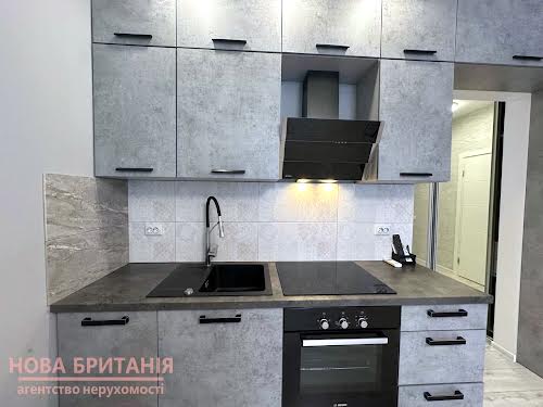 квартира за адресою Михайла Максимовича вул. (Онуфрія Трутенка), 24-Б