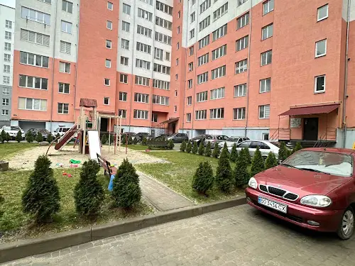 квартира за адресою Хіміків вул., 35А