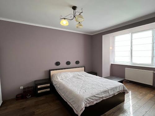 квартира за адресою Петра Калнишевського вул., 18