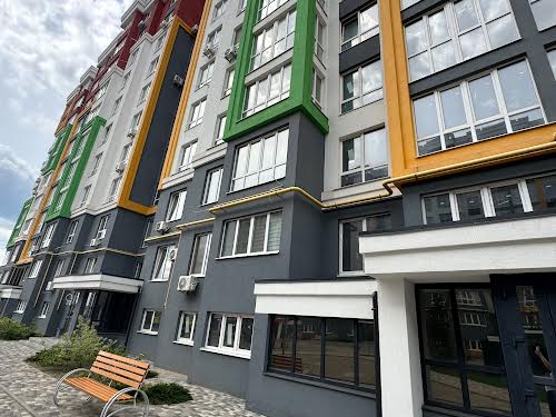 квартира по адресу Машинобудівників ул., 16