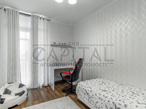квартира за адресою Регенераторна вул., 4