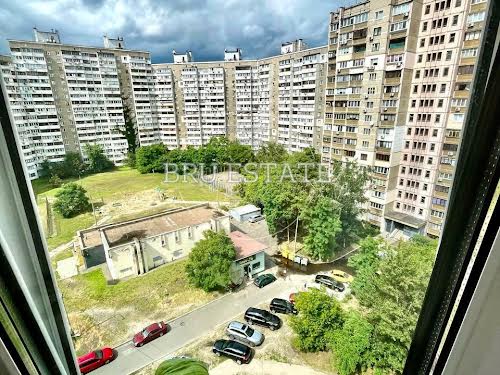 квартира за адресою Петра Григоренка просп., 19