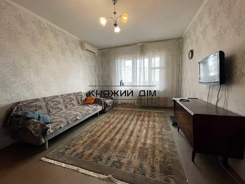 квартира за адресою Ревуцького вул., 18-А